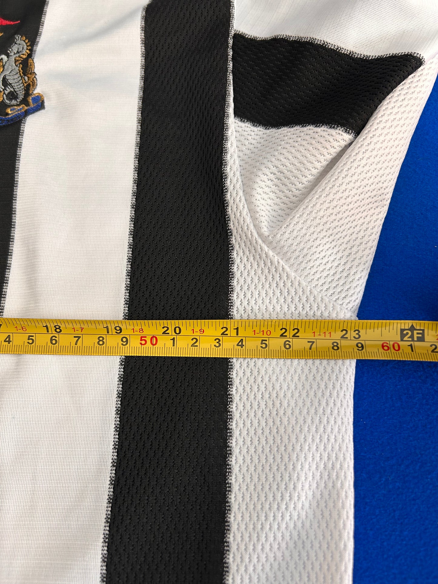 Newcastle United 2000-01 Home #9 Shearer (XL)