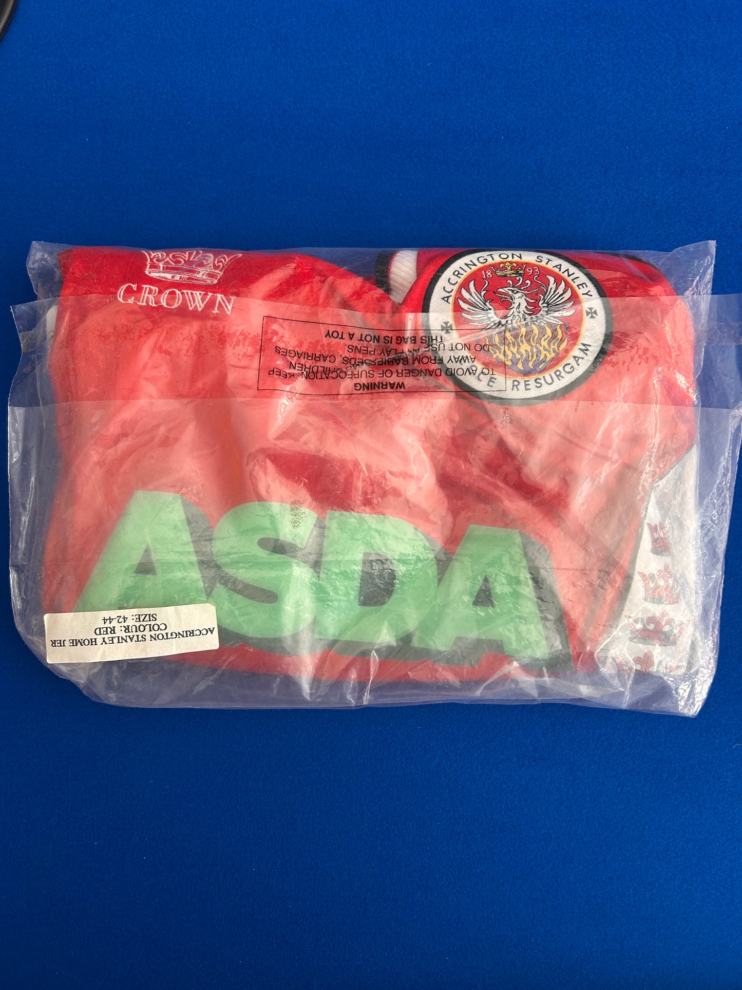 Accrington Stanley 1998-99 Home. BNIB (L)