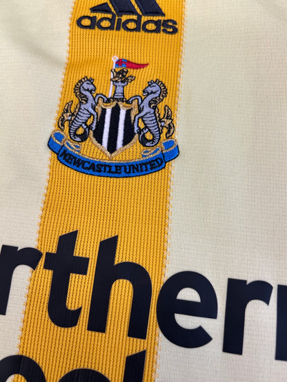 Newcastle 2009-10 Away (S)