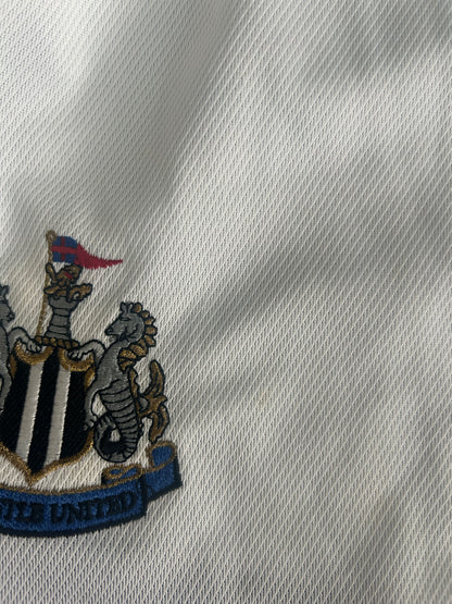 Newcastle United 1999-00 Away Shorts (38” waist)
