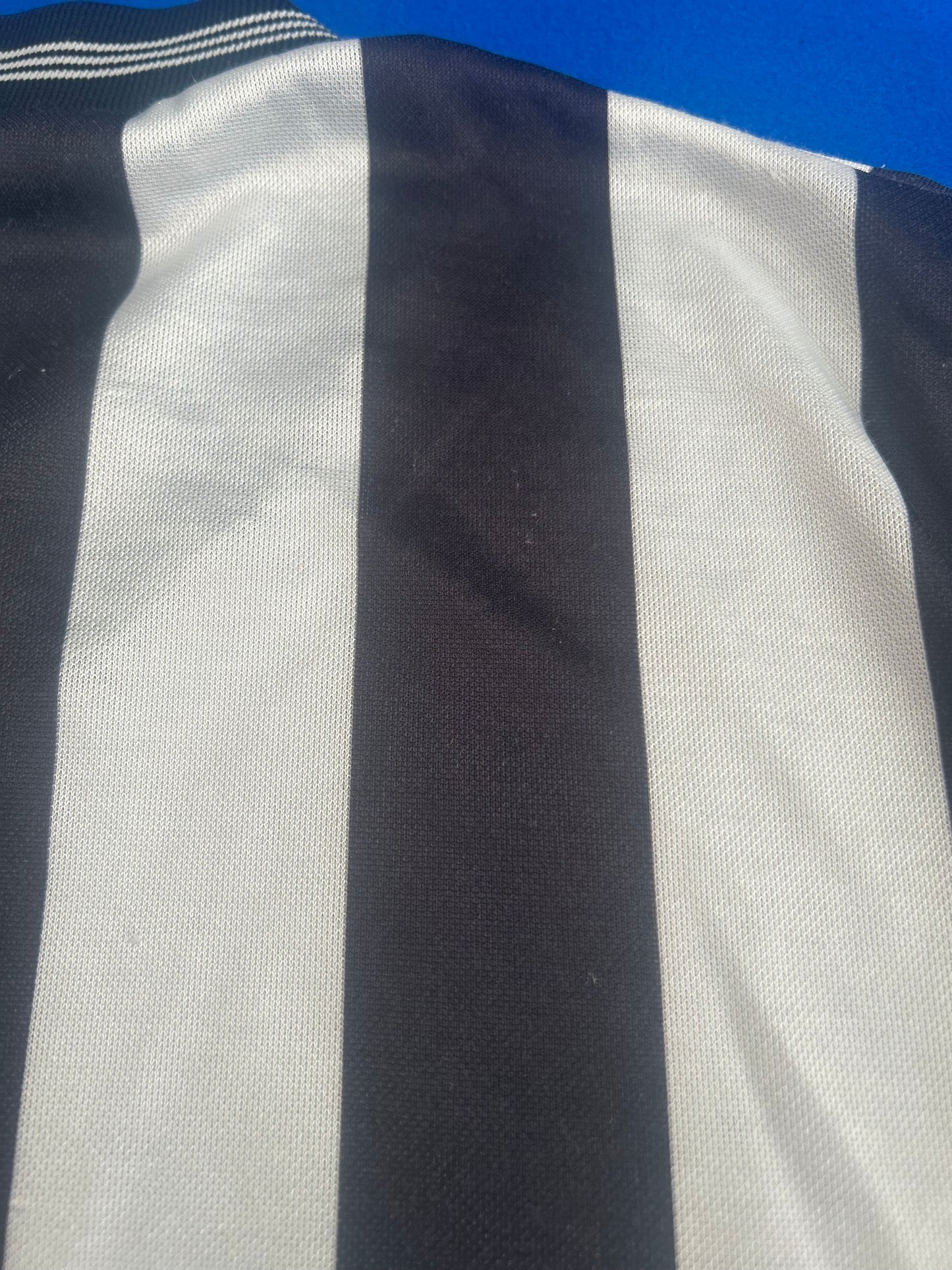 Newcastle 1983-87 Home (M)