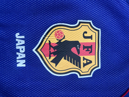 Japan 2002-04 Home Long Sleeves #7 Nakata (M)