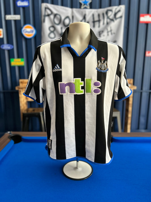 Newcastle 2000-01 Home (M)