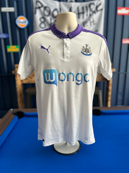 Newcastle 2016-17 Third #45 Mitrovic (M)