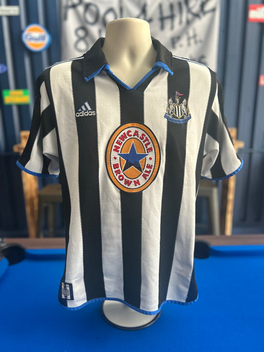 Newcastle United 1999-00 Home (M)
