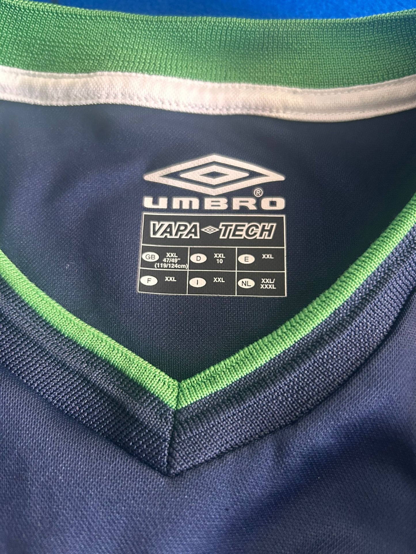 Nottingham Forest 2002-03 Third Shirt Long Sleeve (XXL)