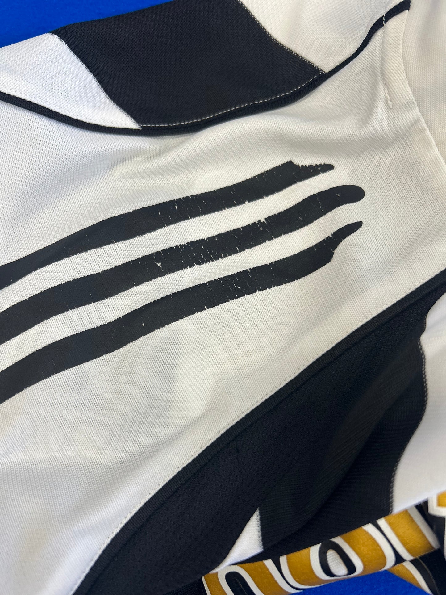 Newcastle United 2005-07 Home #17 Parker (S)