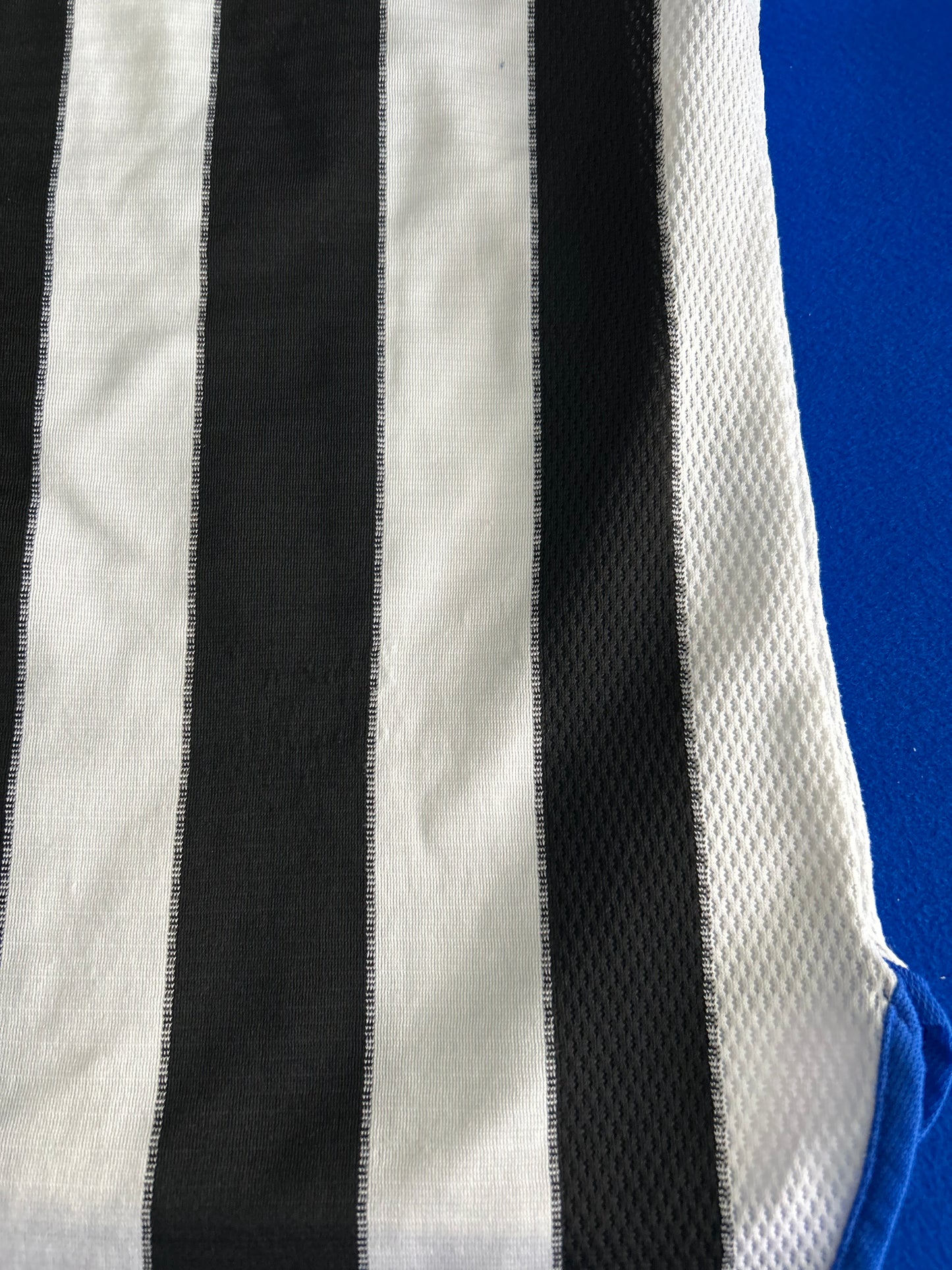 Newcastle United 2000-01 Home (Large Boys)