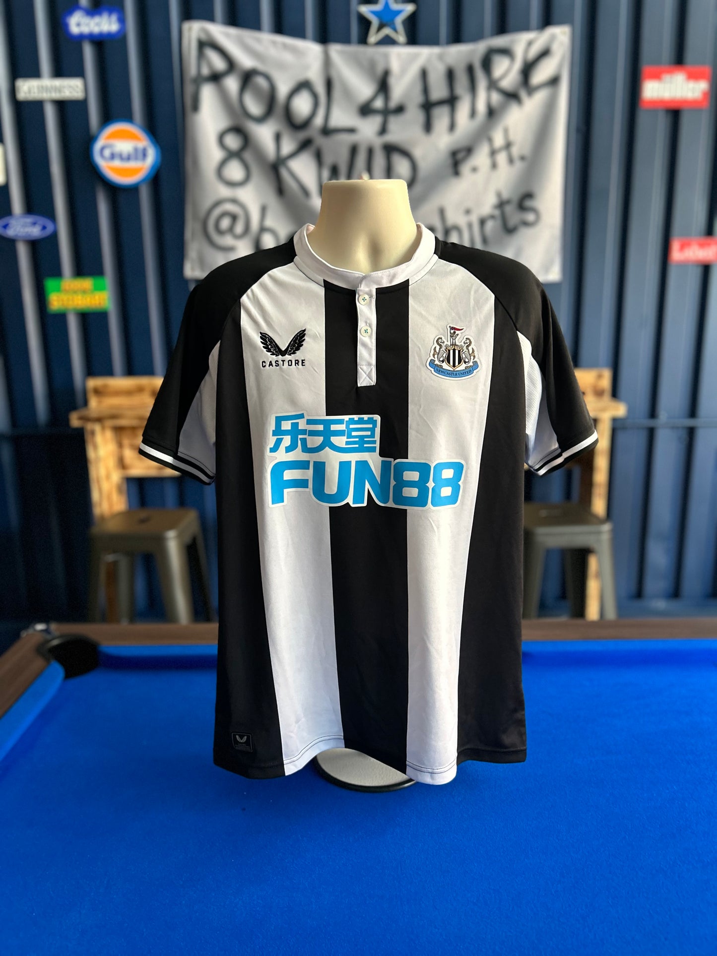 Newcastle United 2021-22 Home #28 Willock (XL)