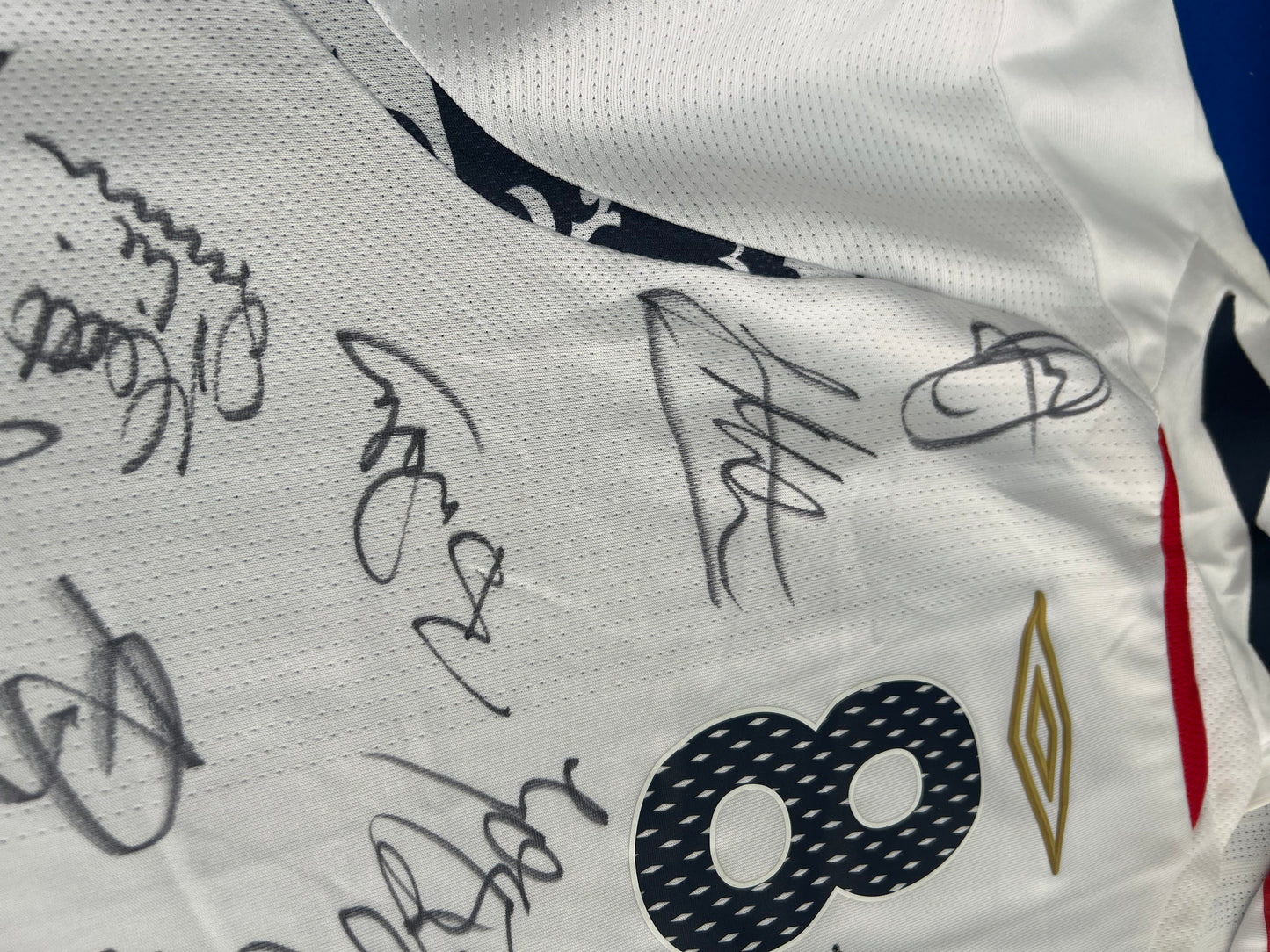 England 2007-09 Home Signed England Legends (XXL)