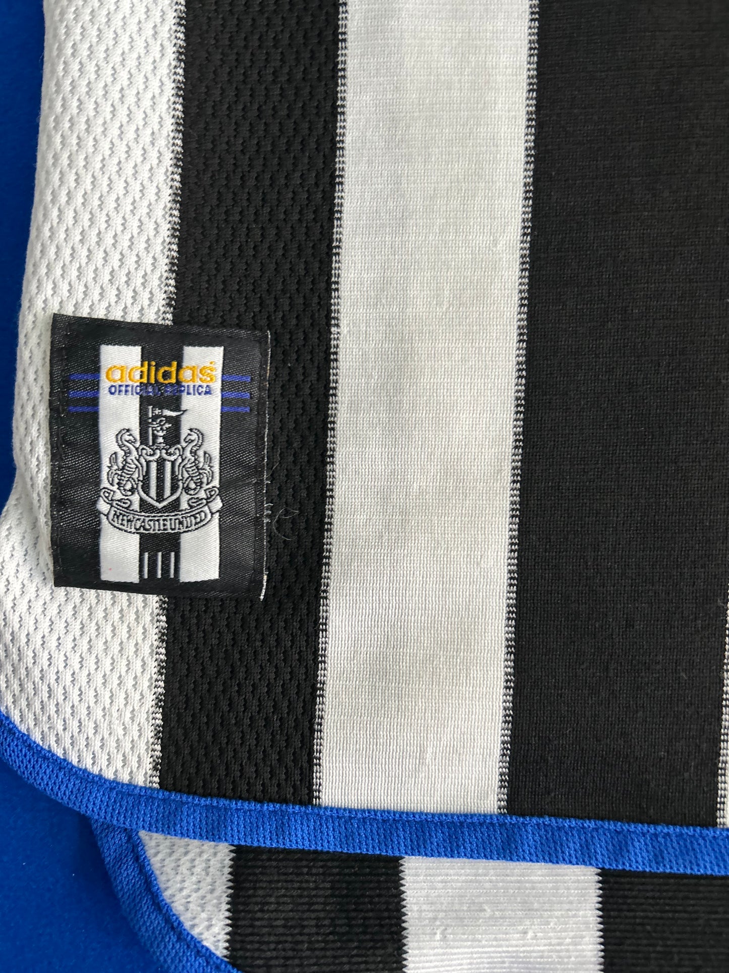 Newcastle United 2000-01 Home (Large Boys)