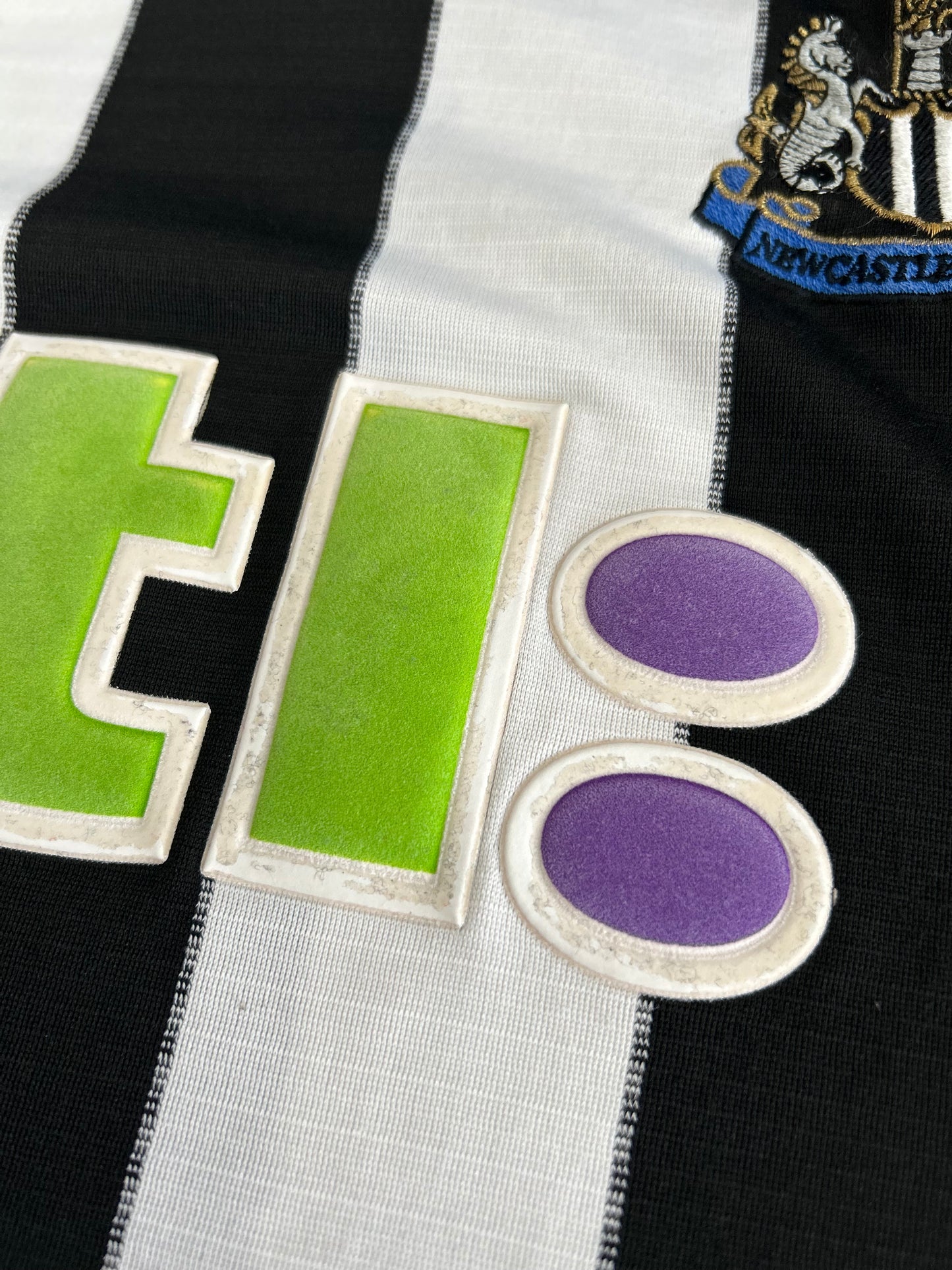 Newcastle 2000-01 Home (M)