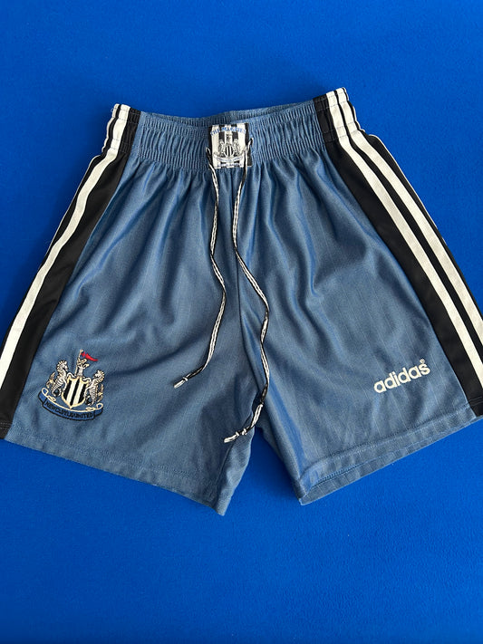 Newcastle 1996-97 Away Shorts (32” Waist)