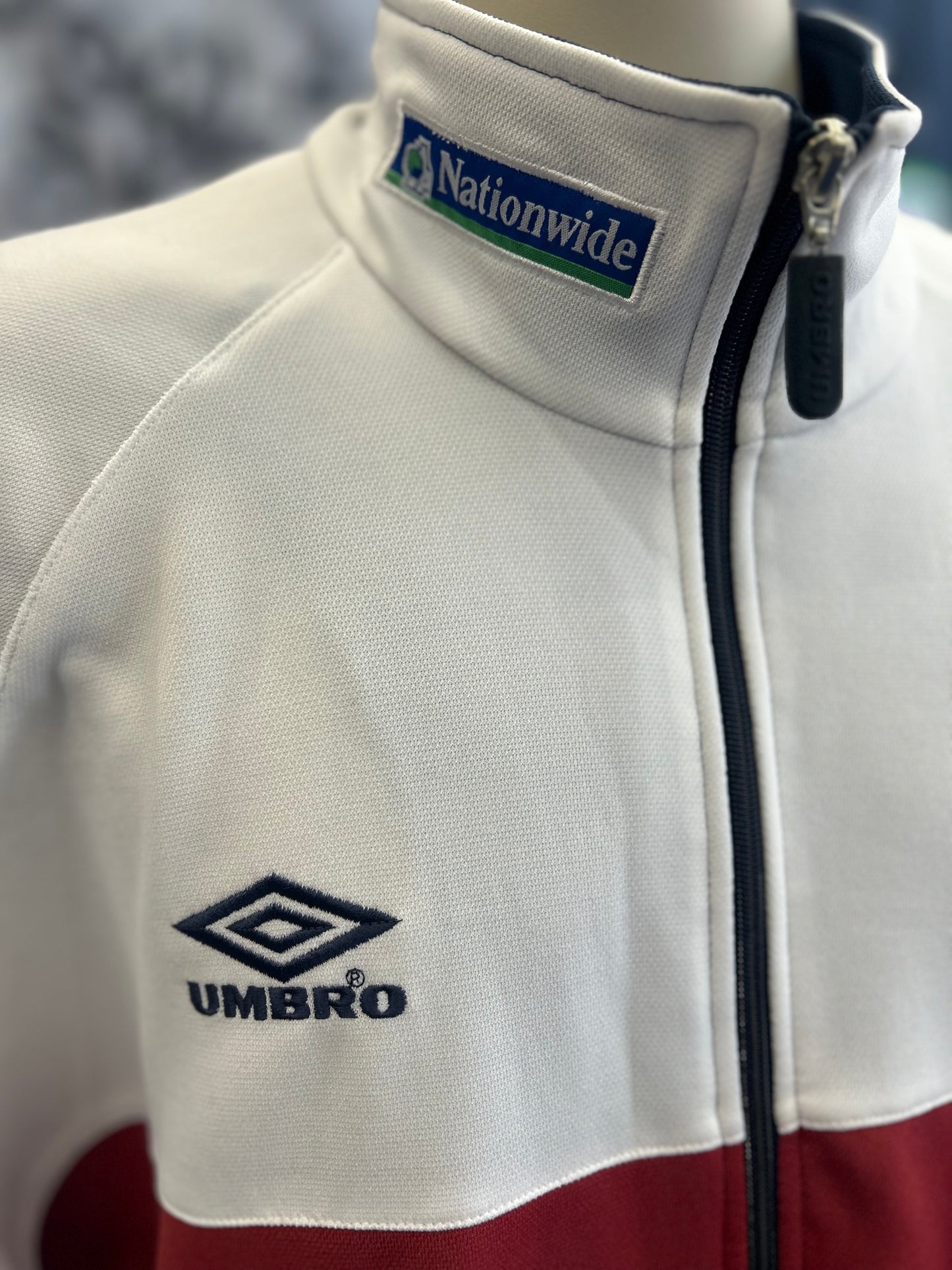 England 2000-01 Tracksuit (M)