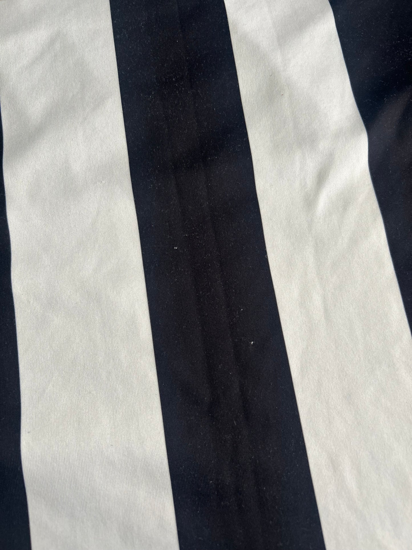 Newcastle United 2011-12 Home (M)