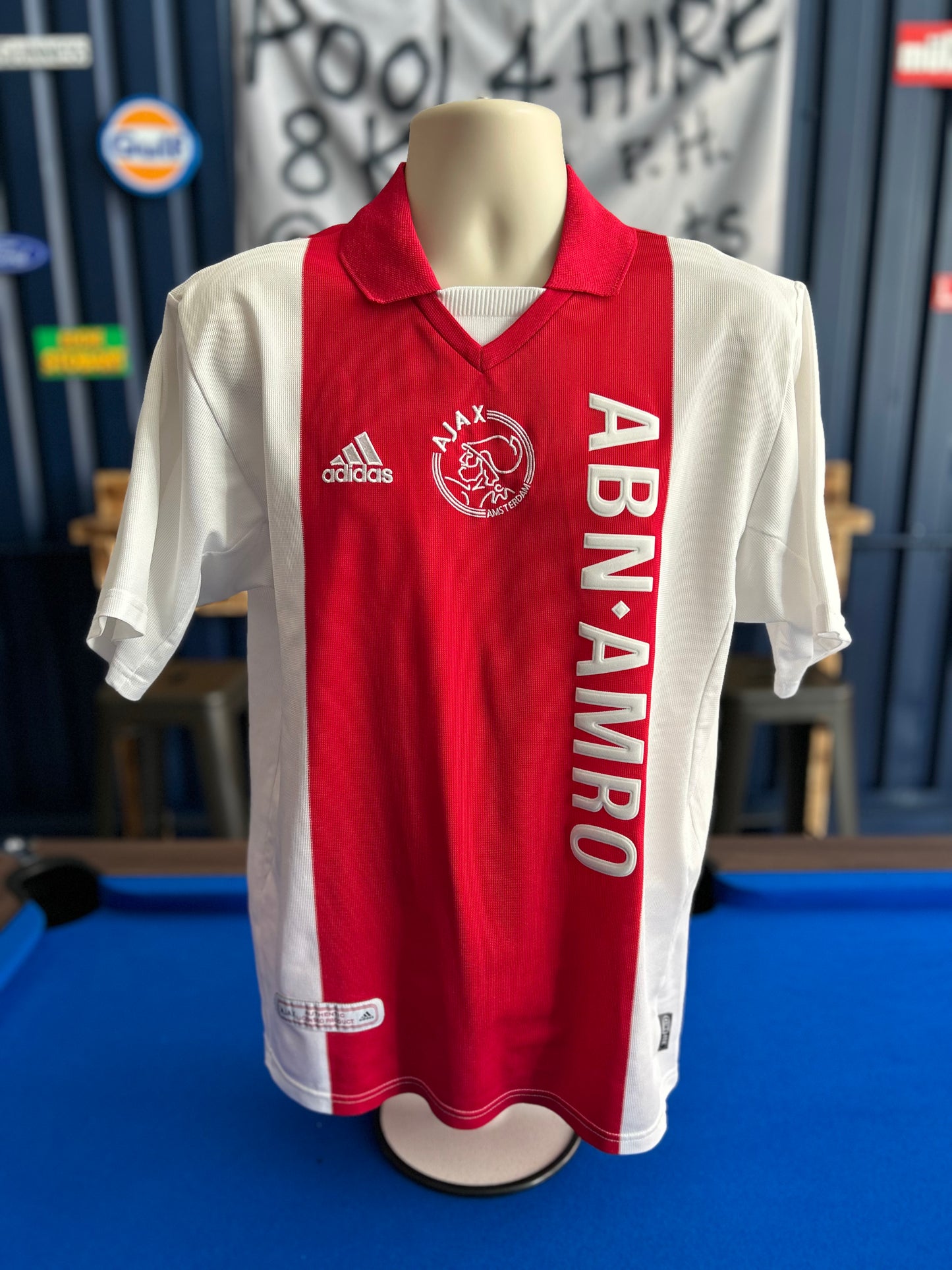Ajax 2001-02 Home (M)