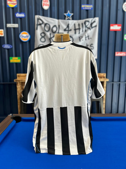 Newcastle United 2009-10 Home (XL)