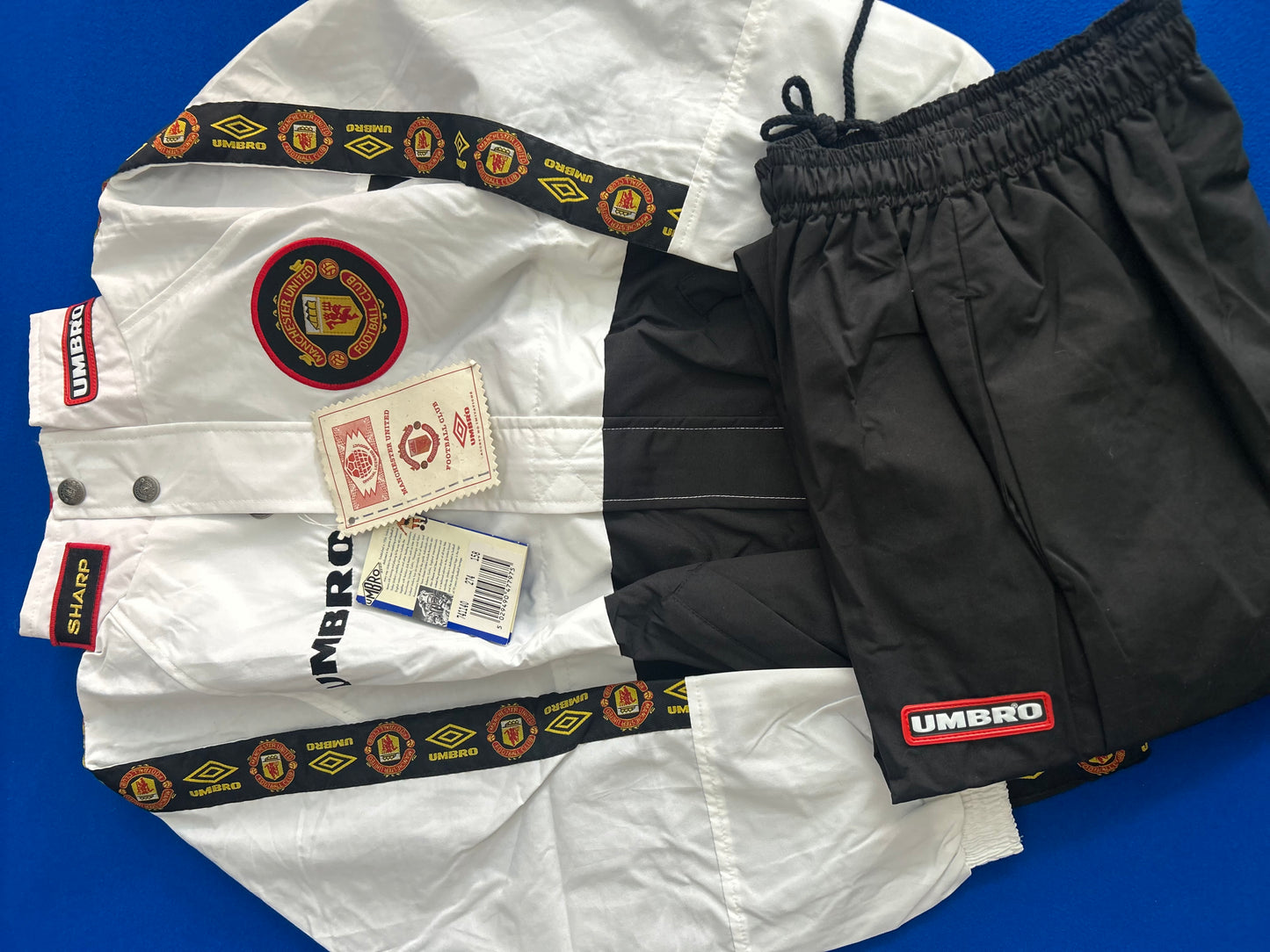 Manchester United 1996-97 Tracksuit BNWT (L Boys)
