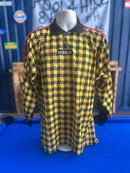 1997-98 Adidas Goalkeeper Template #1 (M)