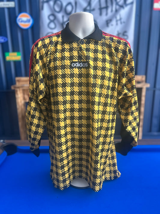 1997-98 Adidas Goalkeeper Template #1 (M)