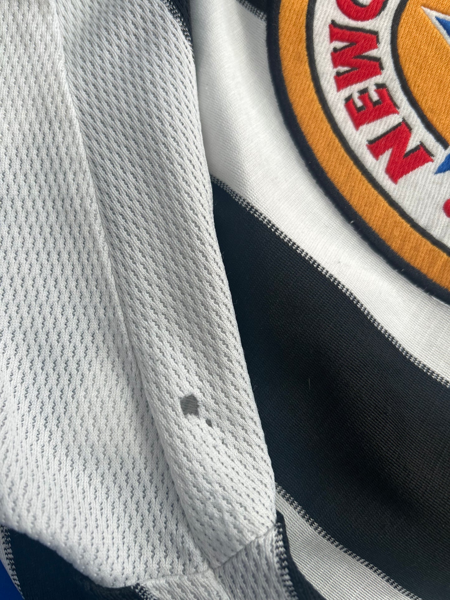 Newcastle United 1999-00 Home (M)