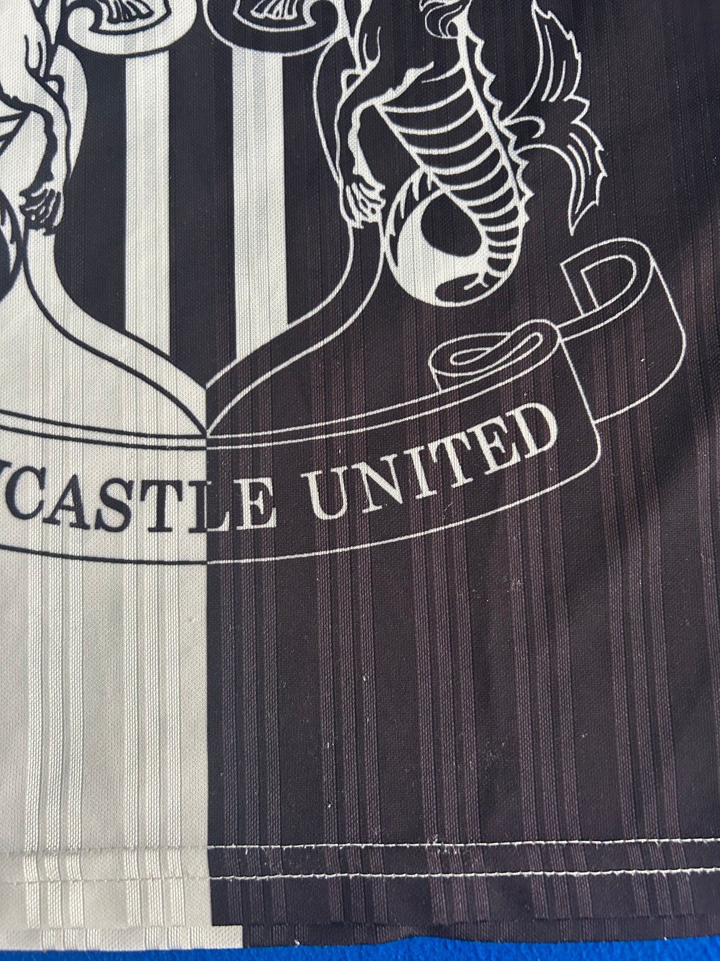 Newcastle United 1995-96 Leisure Shirt (M Boys)