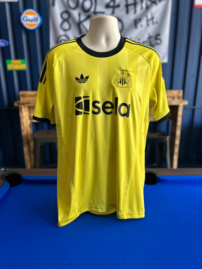 Newcastle United 2025-26 Goalkeeper (XL)