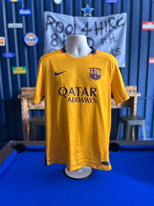 Barcelona 2015-16 Away (L)