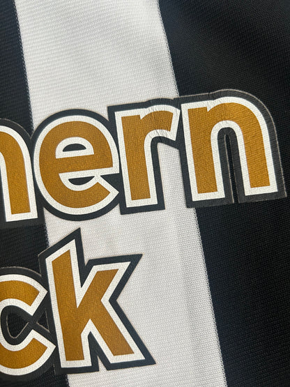 Newcastle United 2005-06 Shirt (XL)