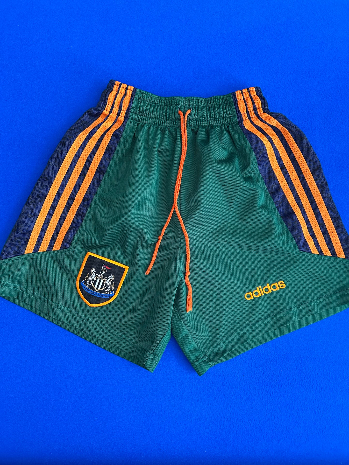Newcastle United 1997-98 Away Shorts (32” waist)