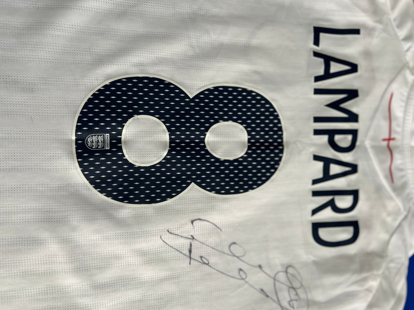 England 2007-09 Home Signed England Legends (XXL)