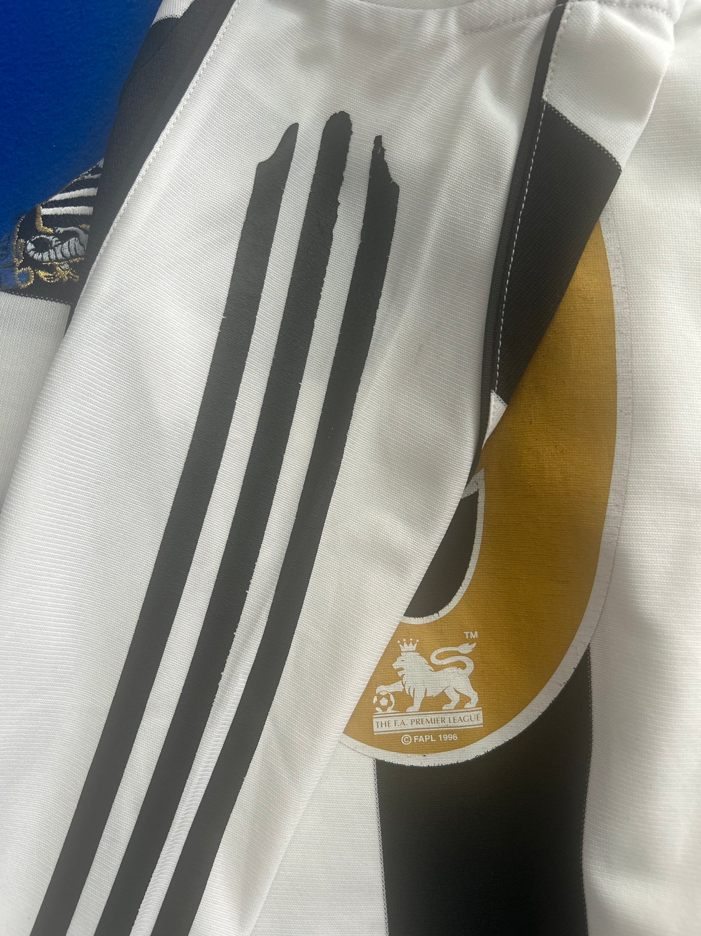Newcastle United 2005-07 Home #9 Shearer (M)