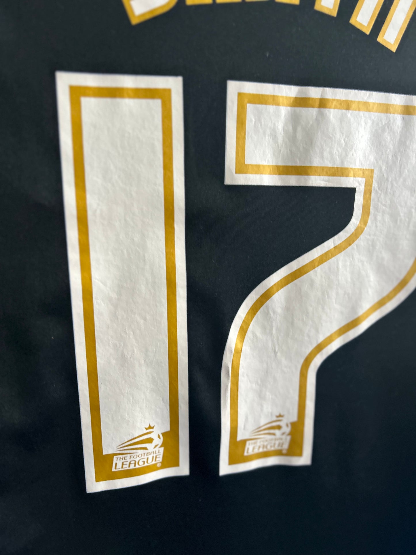 Newcastle United 2009-10 Third #17 Smith (M)