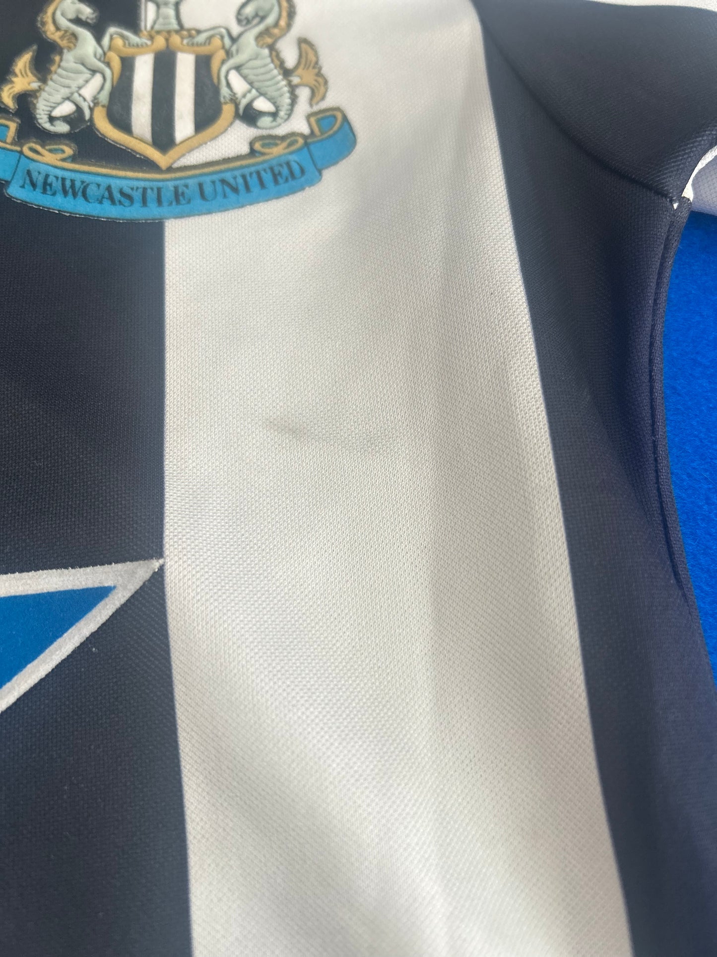 Newcastle United 1993-95 Home (M Boys)
