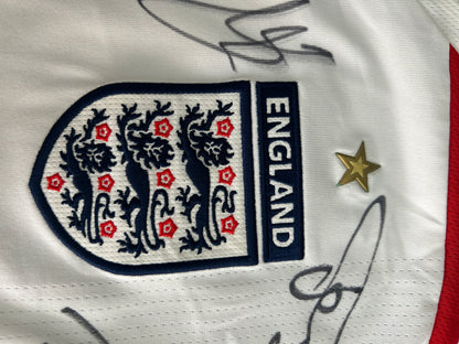 England 2007-09 Home Signed England Legends (XXL)