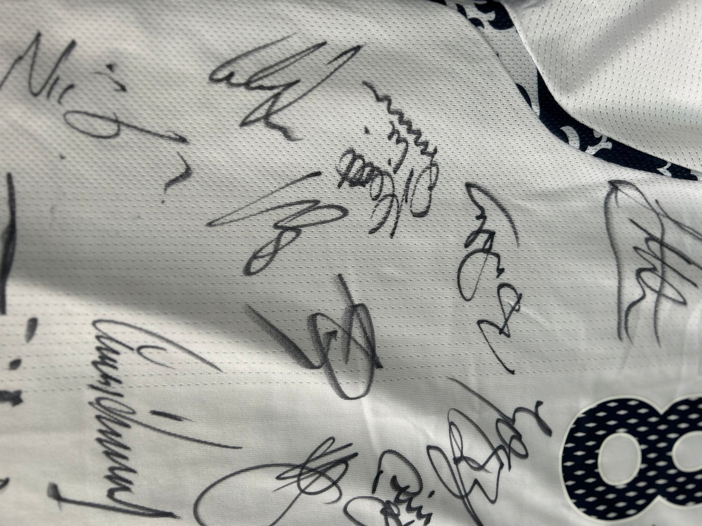 England 2007-09 Home Signed England Legends (XXL)