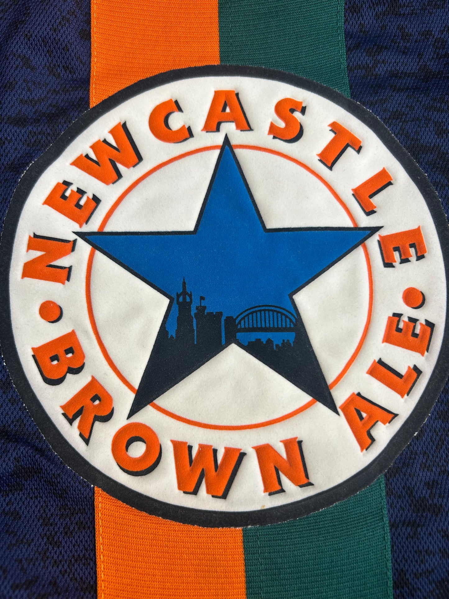 Newcastle 1997-98 Away (L)