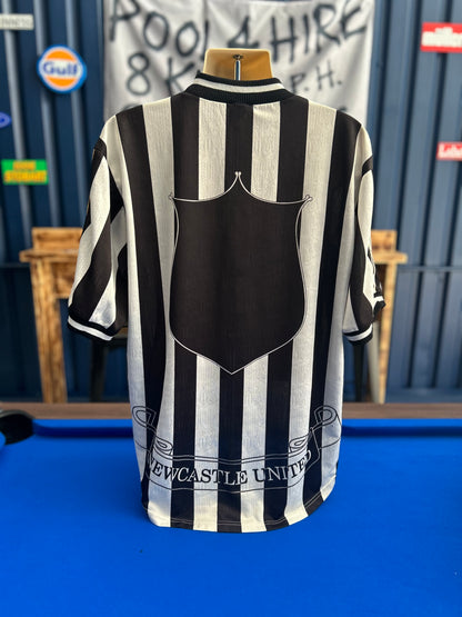 Newcastle United 1997-99 Home (XL)