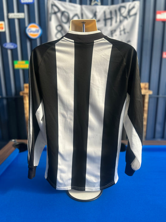 Newcastle United 2001-03 Home Long Sleeves (M)
