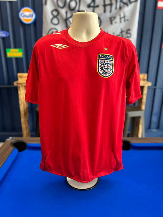 England 2006-08 Away (M)