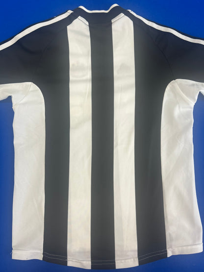 Newcastle United 2001-02 Home (Y/ XL Boys)
