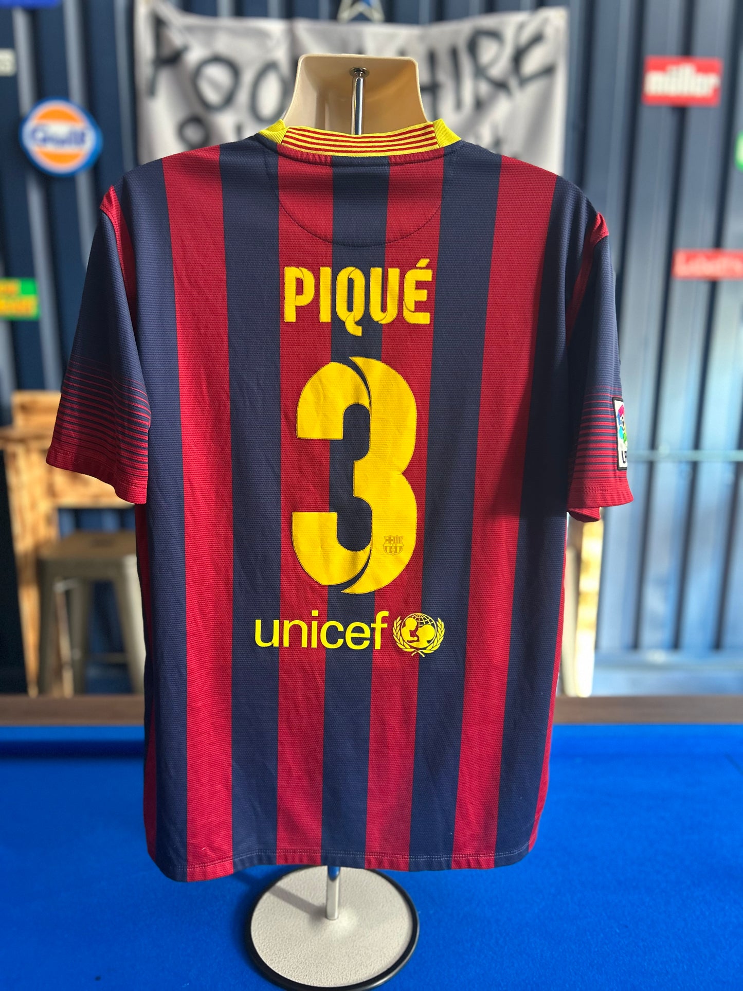 Barcelona 2013-14 Home #3 Pique (XL)