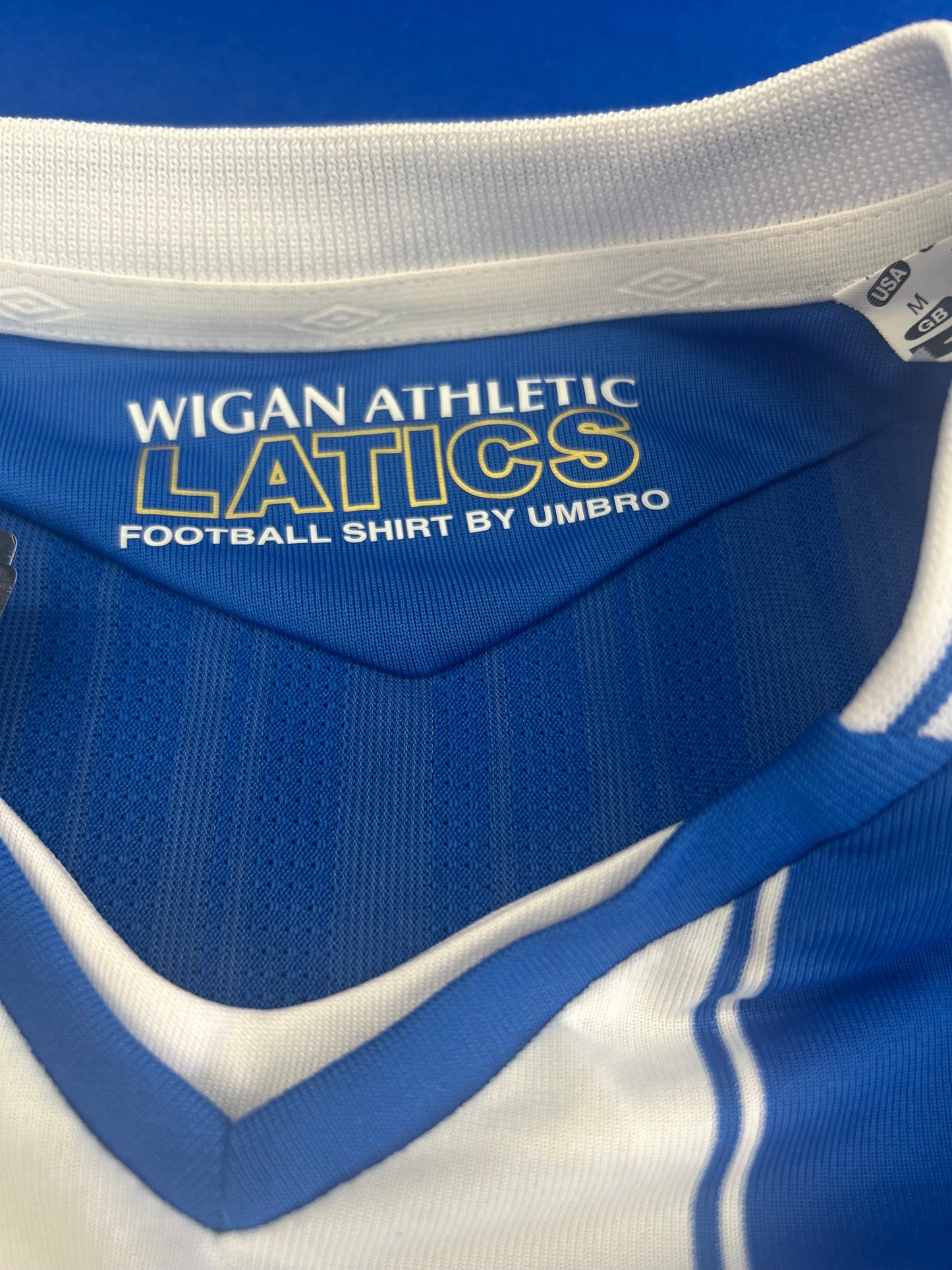 Wigan Athletic 2007-08 Home Signed (M)