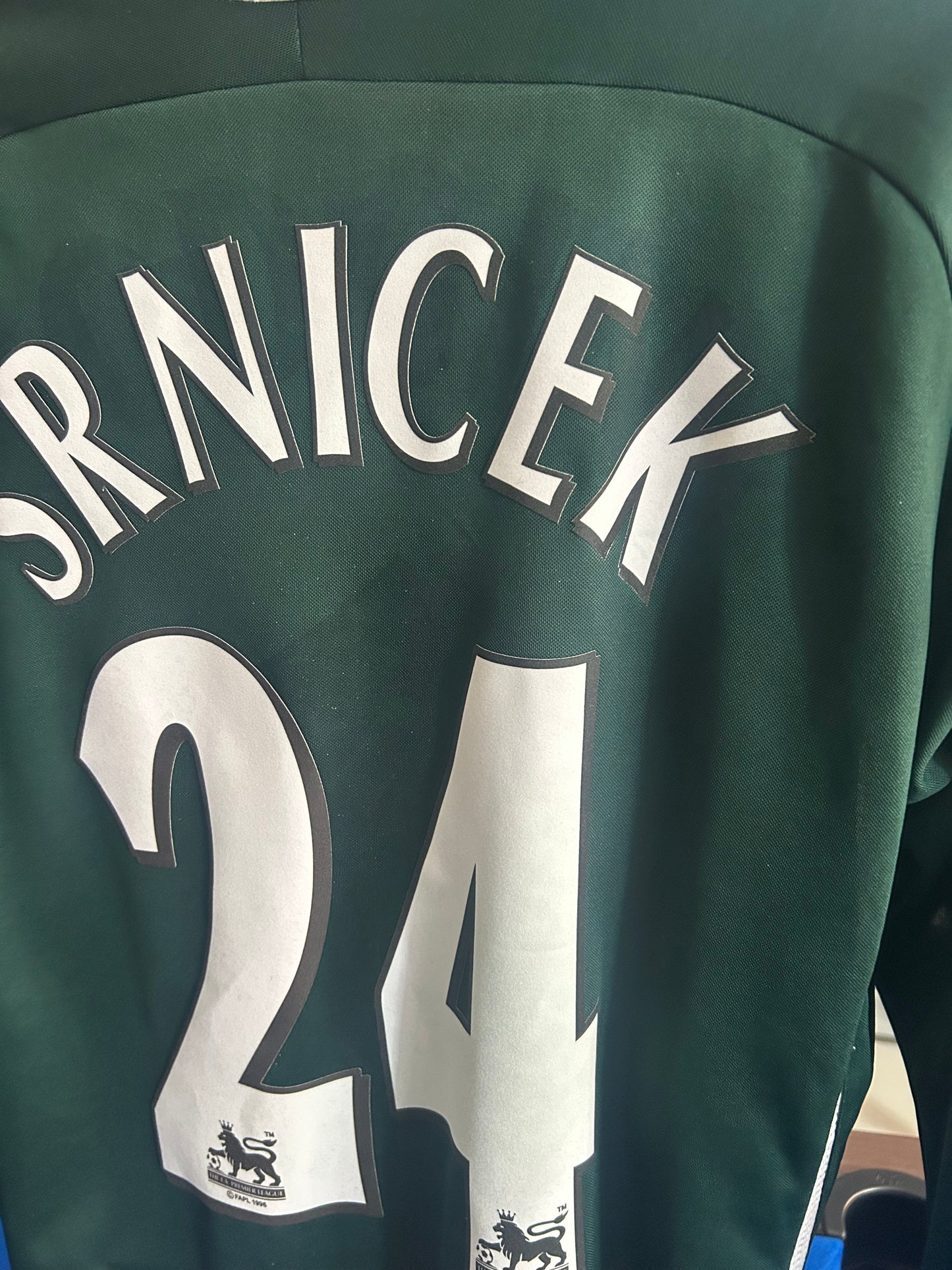 Newcastle United 2006-07 Goalkeeper #24 Srnicek (M)