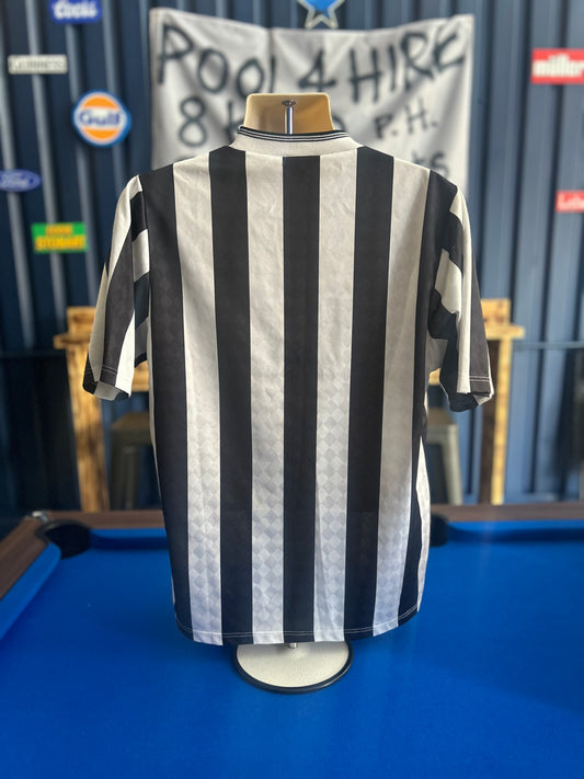 Newcastle United 1986-89 Home (L)