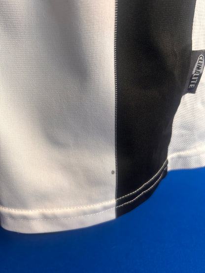 Newcastle United 2001-03 Home Long Sleeves (M)