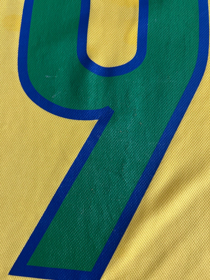 Brazil 1998-00 Home #Ronaldo (L)