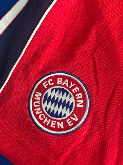 Bayern Munich 1999-01 Home Shorts BNWT (40”)