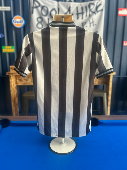 Newcastle 1983-87 Home (M)
