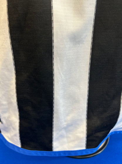 Newcastle United 2000-01 Home (XL)